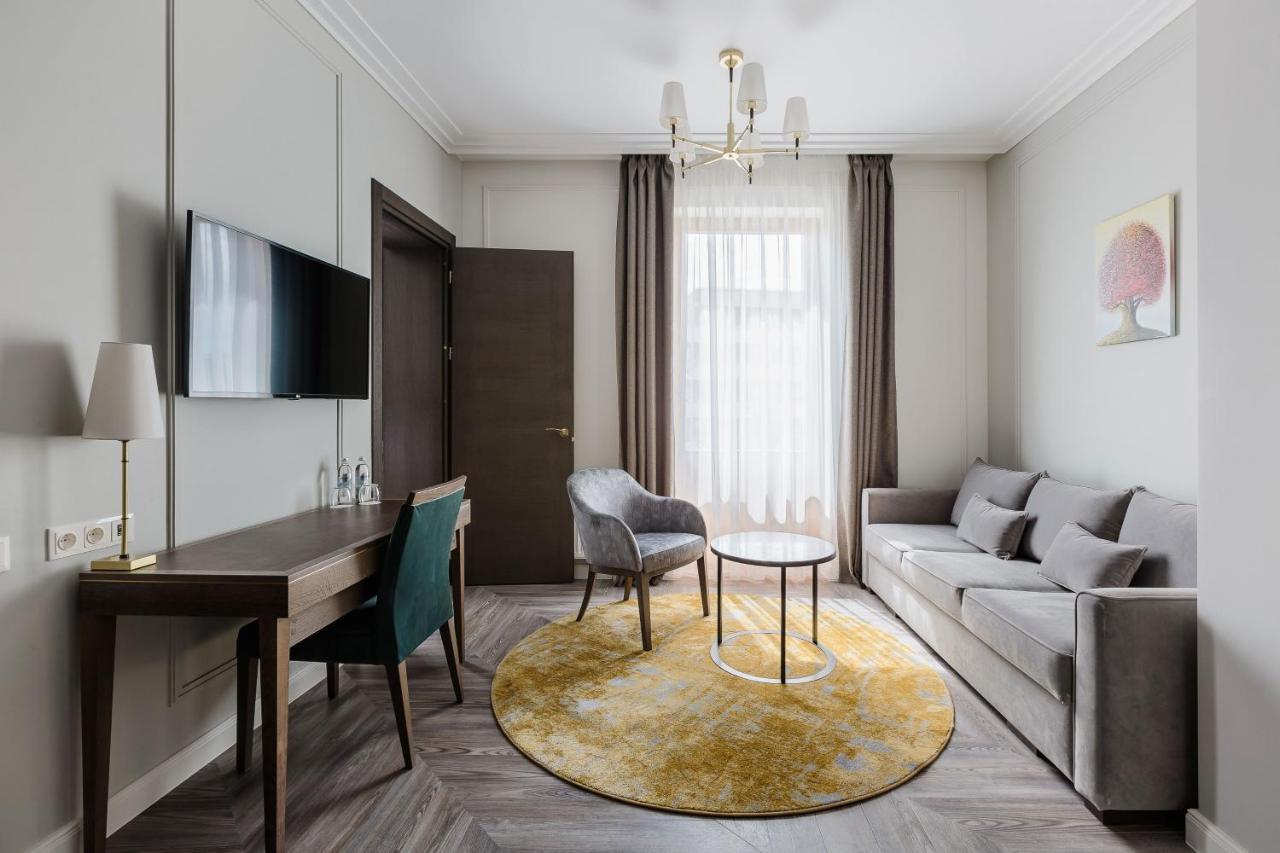 Victoria Hotel Κλαϊπέντα Εξωτερικό φωτογραφία