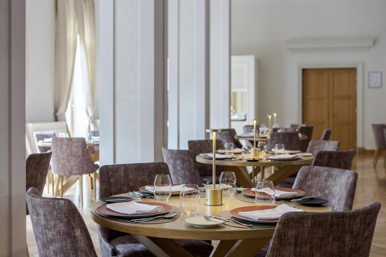 Victoria Hotel Κλαϊπέντα Εξωτερικό φωτογραφία