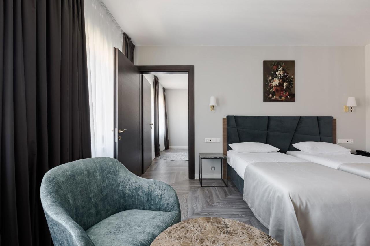 Victoria Hotel Κλαϊπέντα Εξωτερικό φωτογραφία